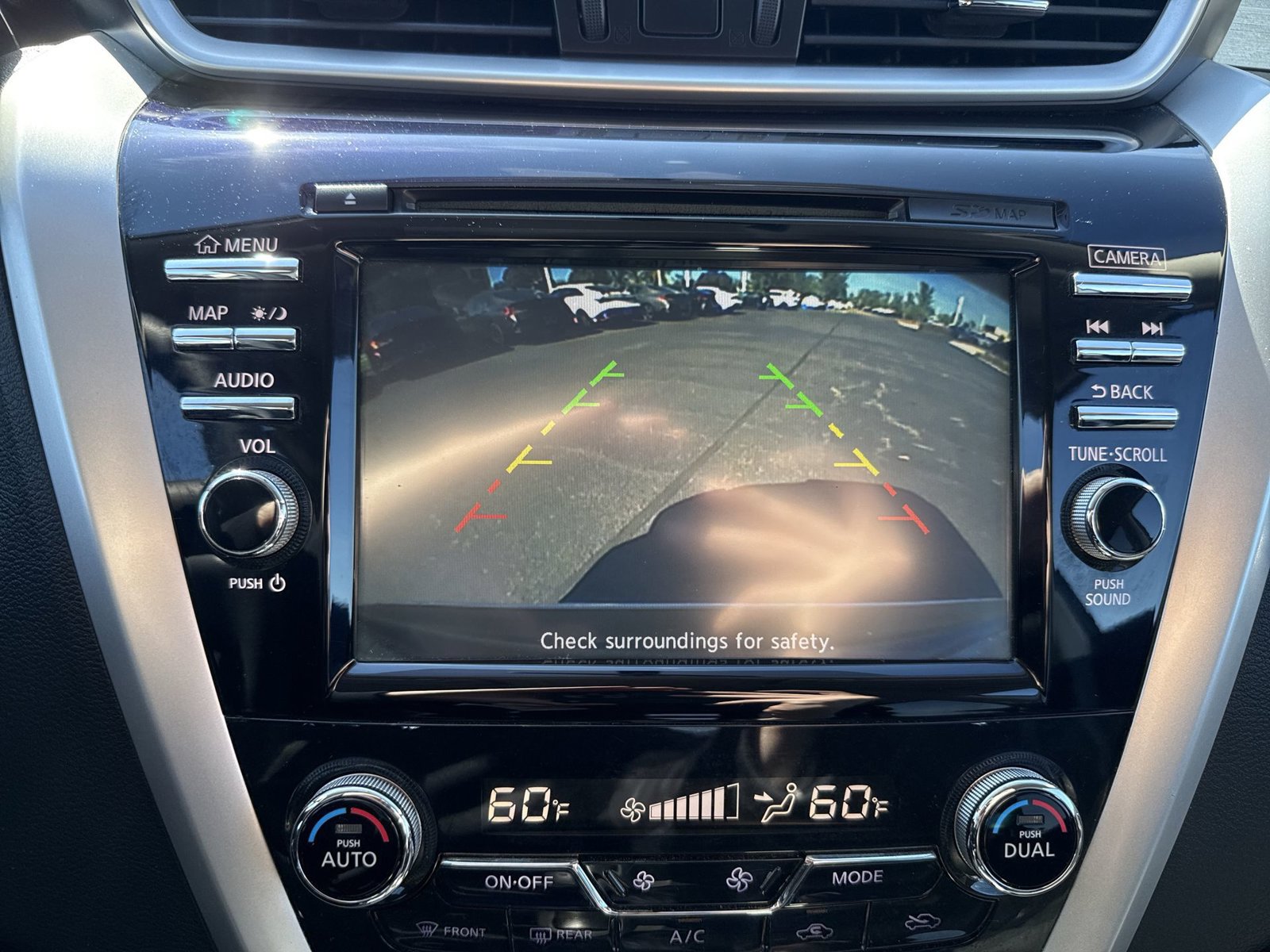 Used 2016 Nissan Murano S w/ Navigation Package AWD/4WD image 18