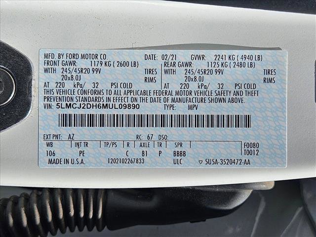 Used 2021 Lincoln Corsair Reserve w/ Equipment Group 201A image 16