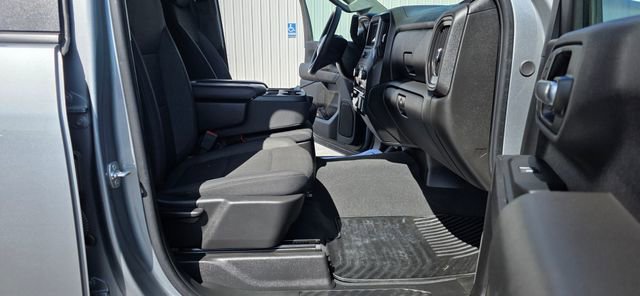 Used 2025 Chevrolet Silverado 2500 Custom w/ Custom Value Package image 15