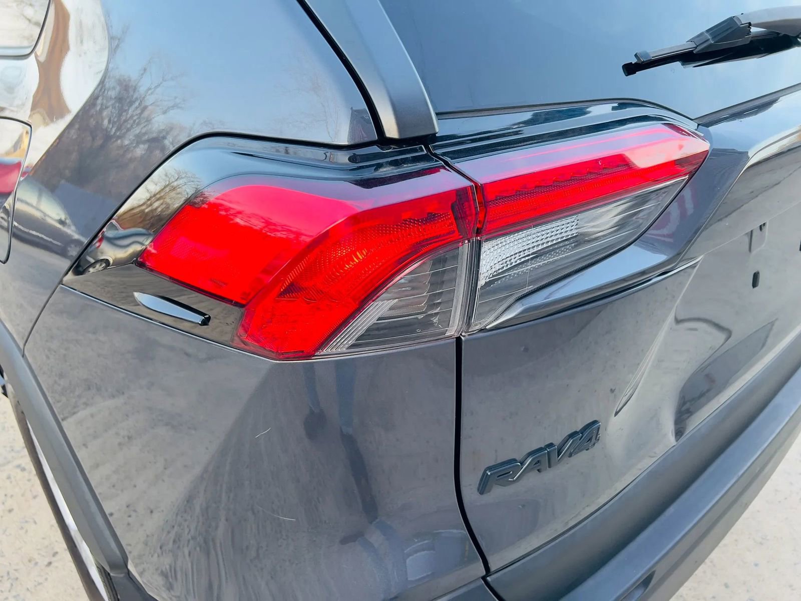 Used 2020 Toyota RAV4 LE w/ All Weather Liner Package image 8