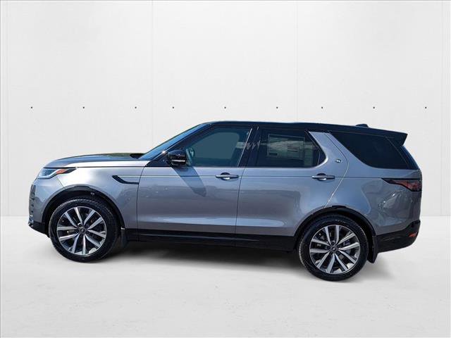 New 2025 Land Rover Discovery Dynamic SE image 9