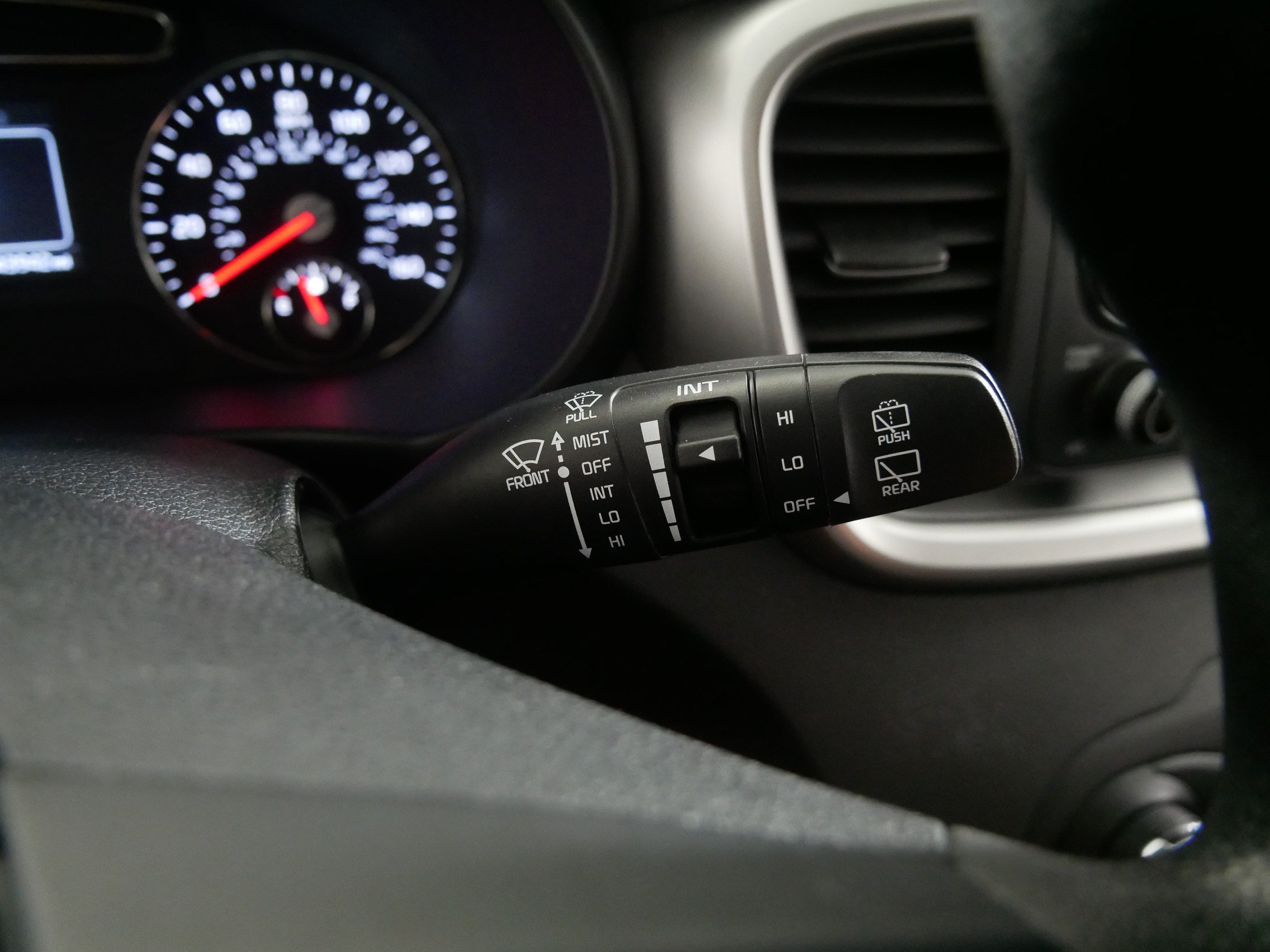 Used 2017 Kia Sorento AWD image 31