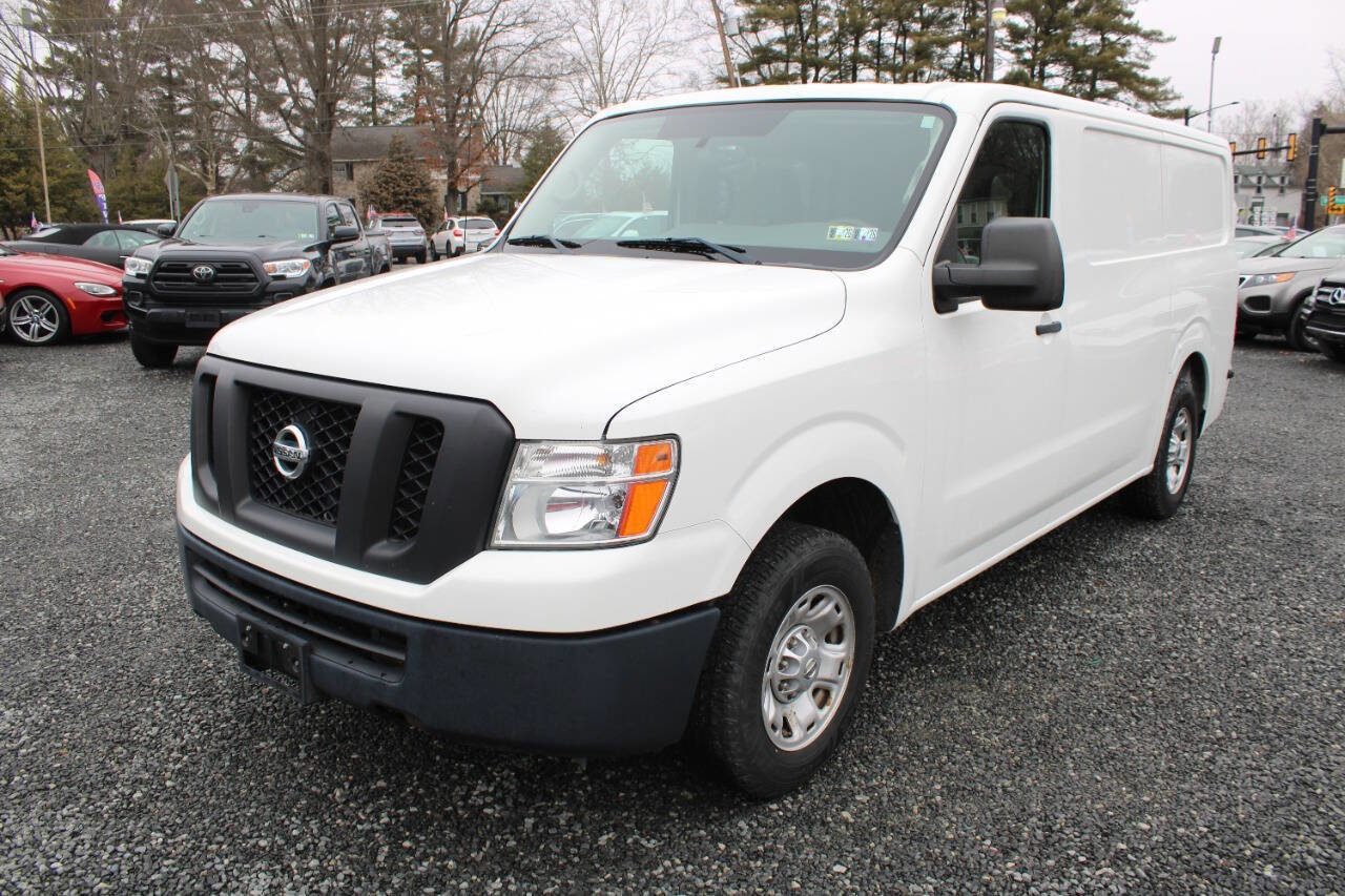 Used 2017 Nissan NV 1500 SV w/ Back Door Glass Package image 2