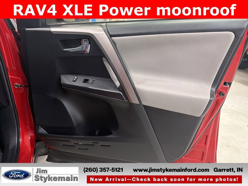 Used 2017 Toyota RAV4 XLE image 29