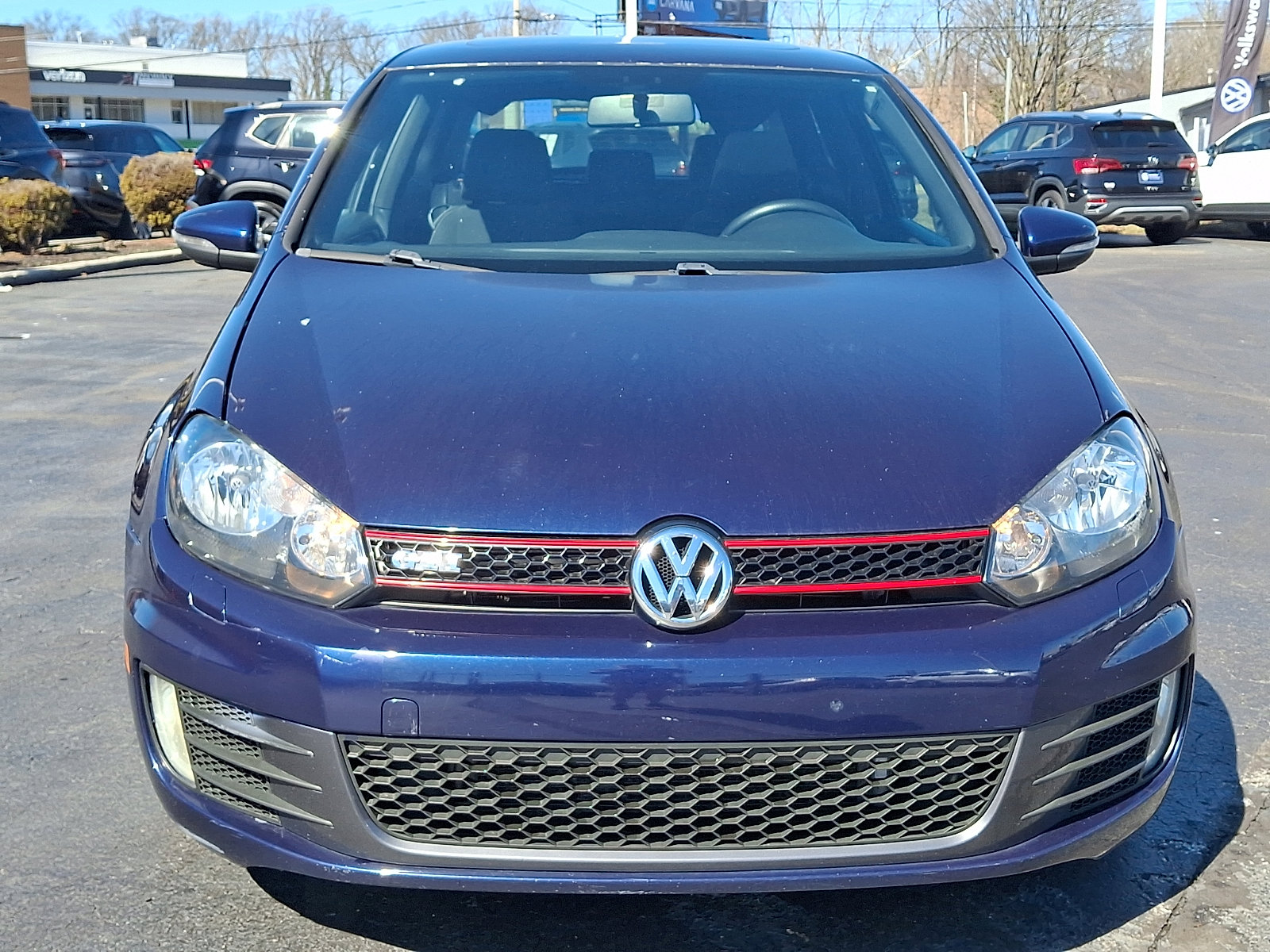 Used 2011 Volkswagen GTI 2-Door FWD image 2