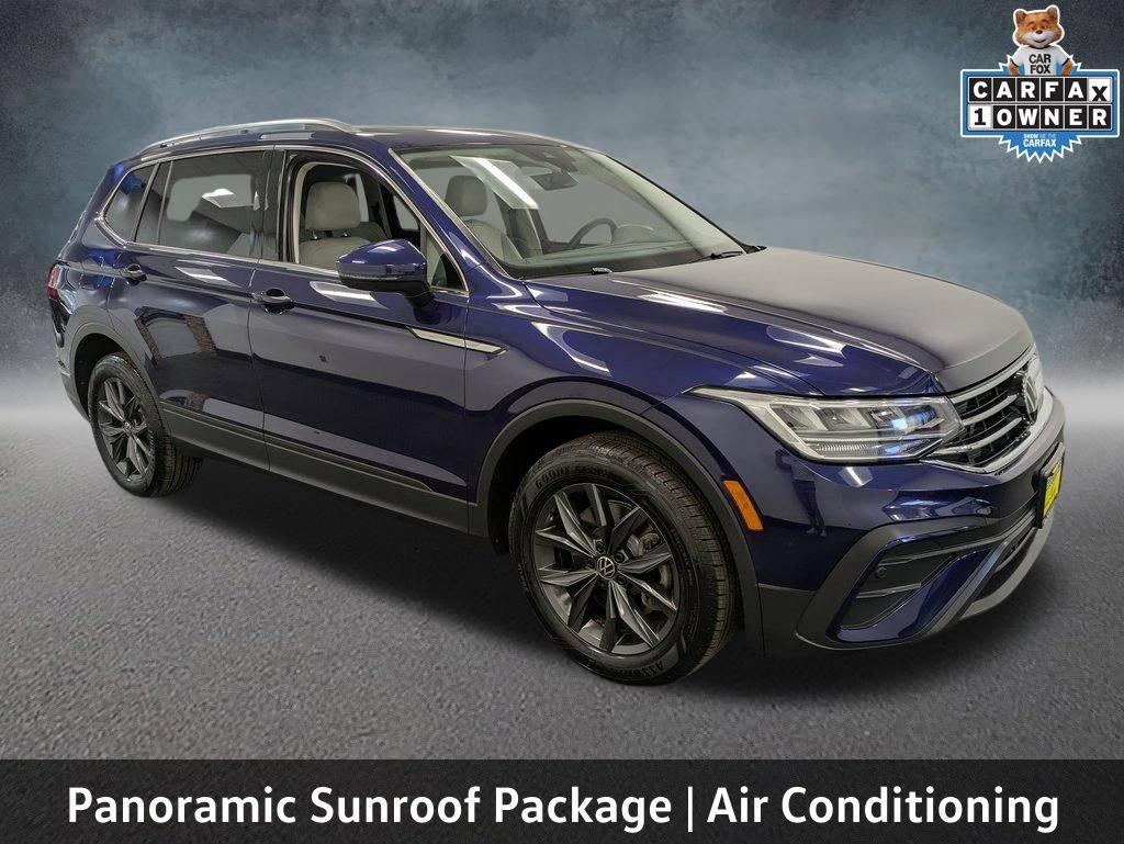 Used 2022 Volkswagen Tiguan SE w/ Panoramic Sunroof Package AWD/4WD image 3