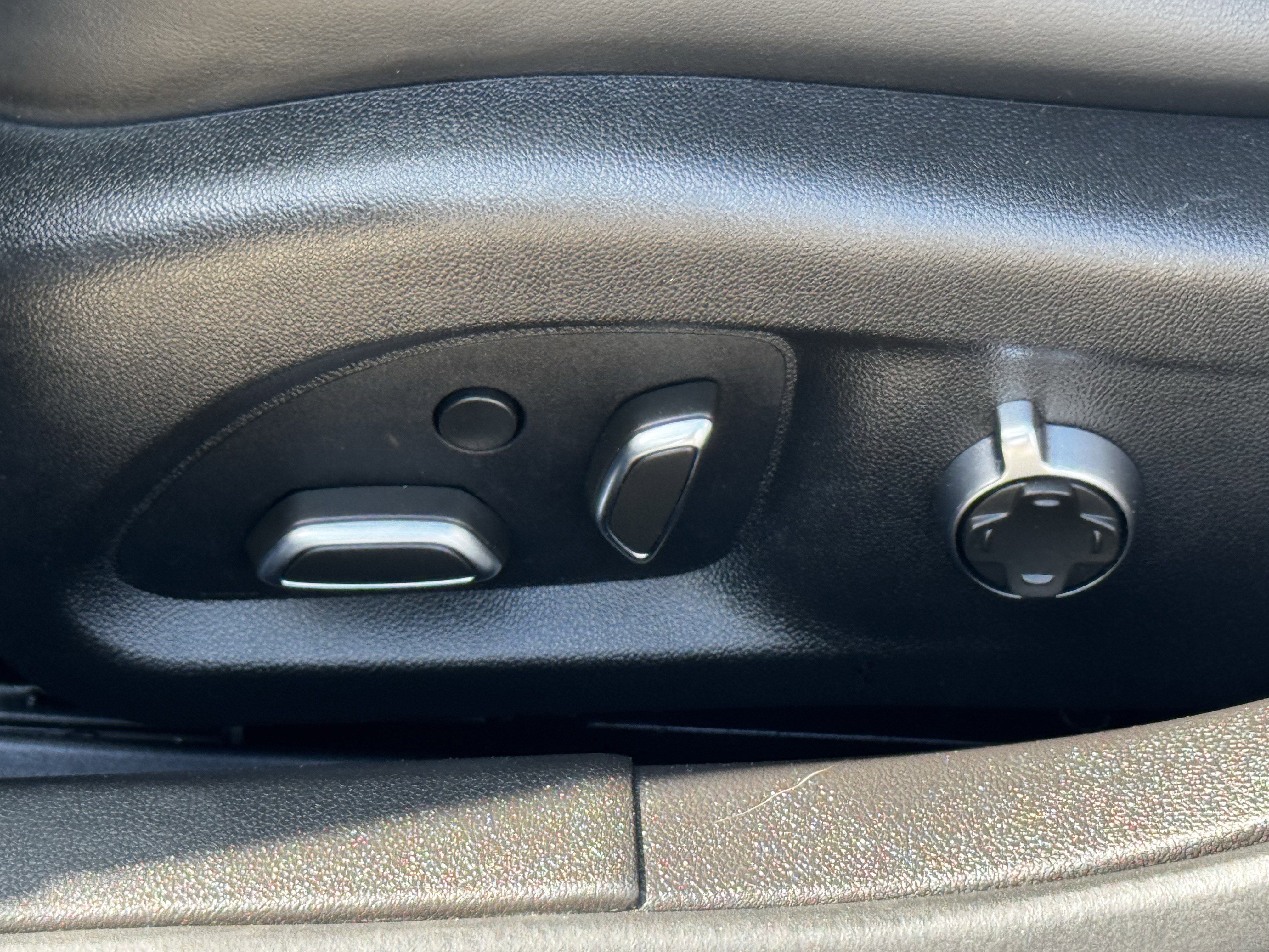 Used 2023 Cadillac CT5 Sport image 32