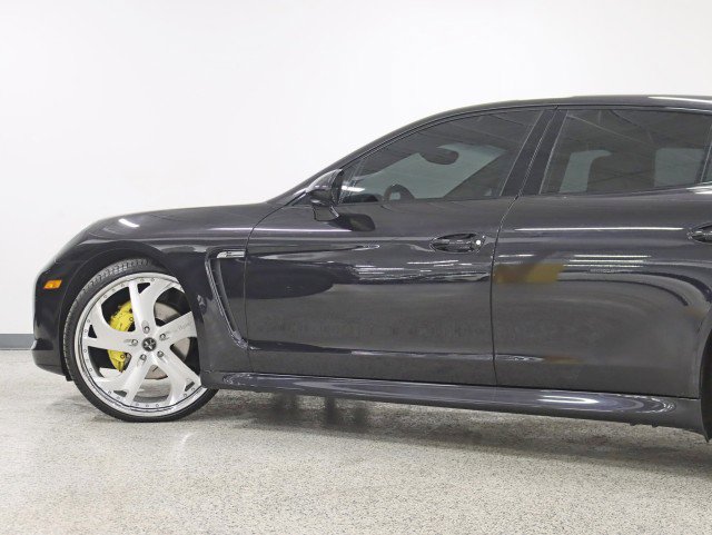 Used 2011 Porsche Panamera S image 12
