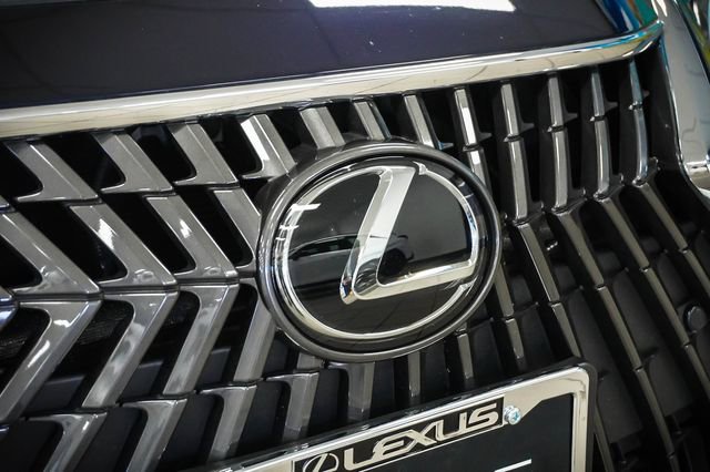 Used 2022 Lexus ES 350 w/ Premium Package image 28