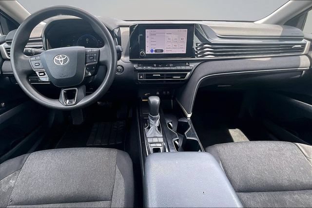 Used 2025 Toyota Camry LE FWD image 7
