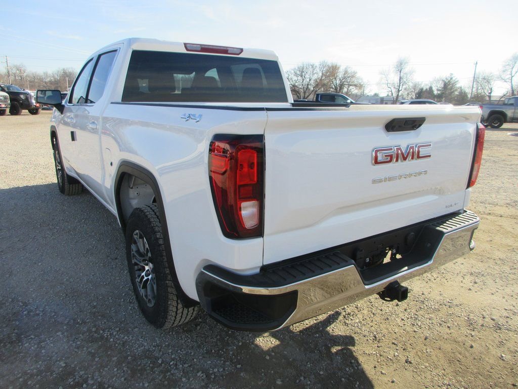 New 2026 GMC Sierra 1500 SLE AWD/4WD image 8