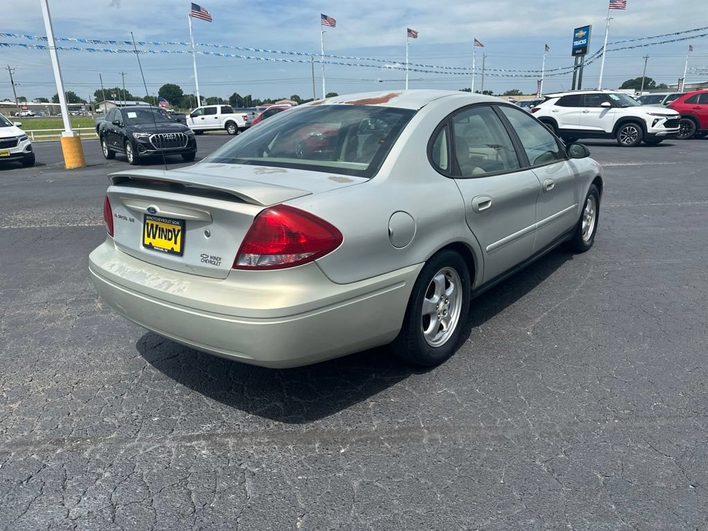 Used 2006 Ford Taurus SE FWD image 7