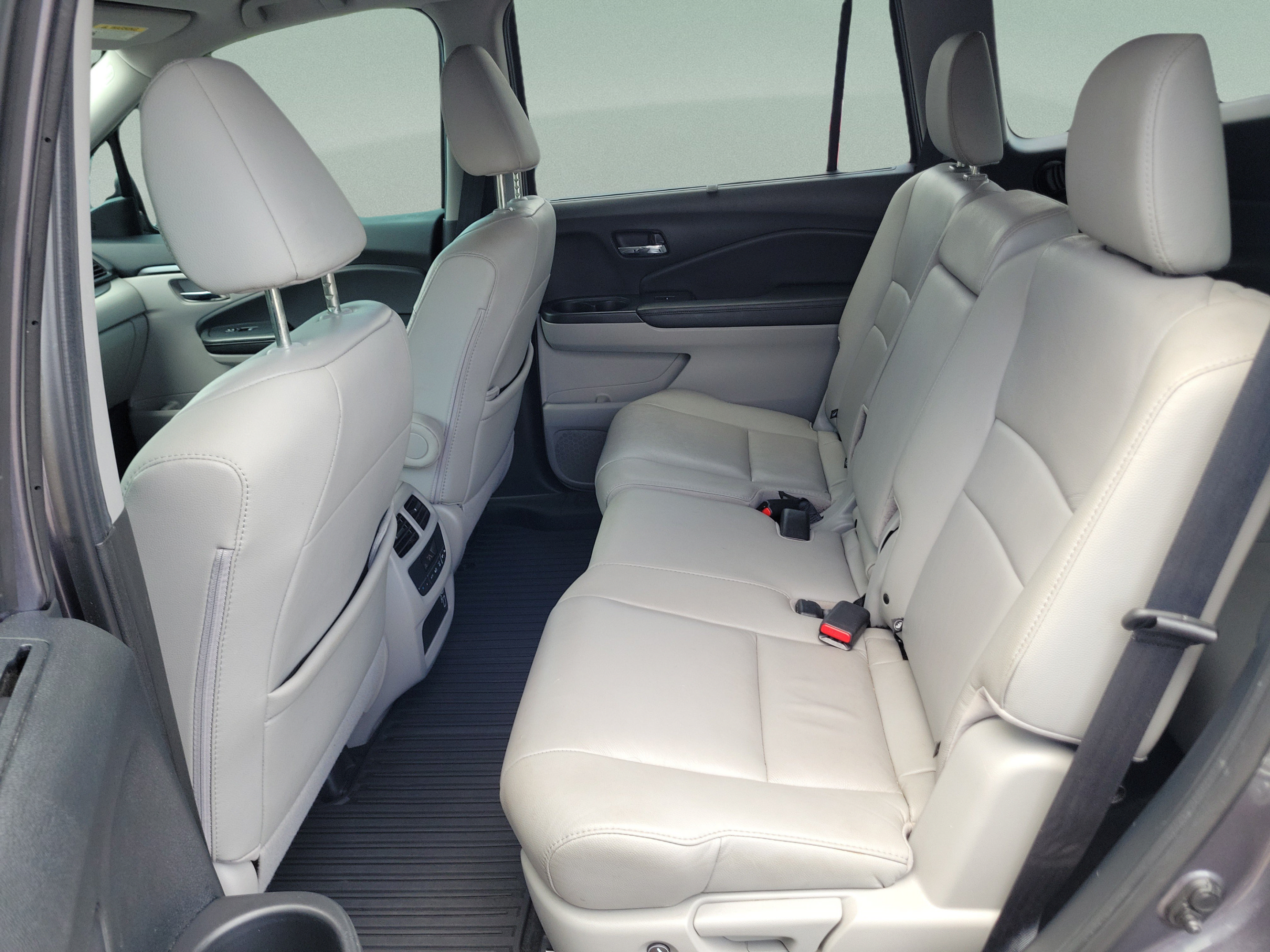 Certified 2020 Honda Pilot EX-L image 9