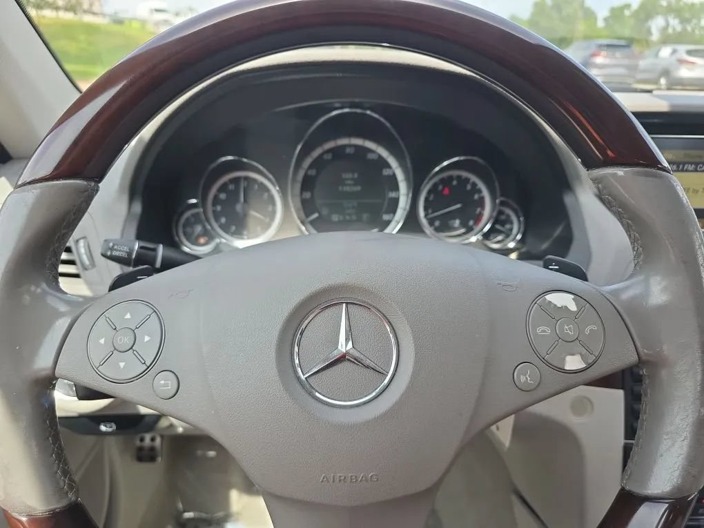 Used 2011 Mercedes-Benz E 550 Cabriolet w/ Premium 2 Pkg image 14