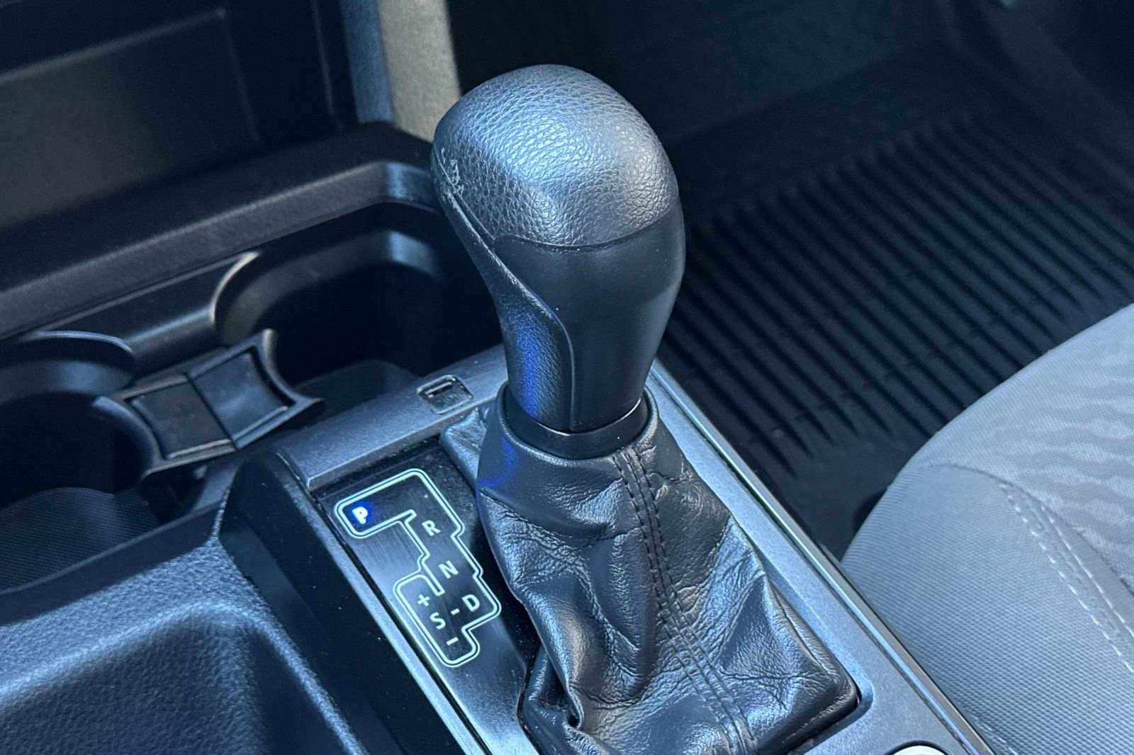 Used 2021 Toyota Tacoma SR image 21