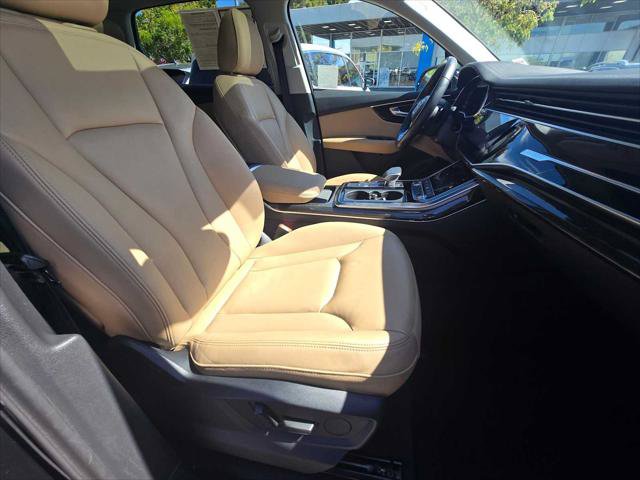 Used 2023 Audi Q7 3.0T Premium w/ Convenience Package AWD/4WD image 10