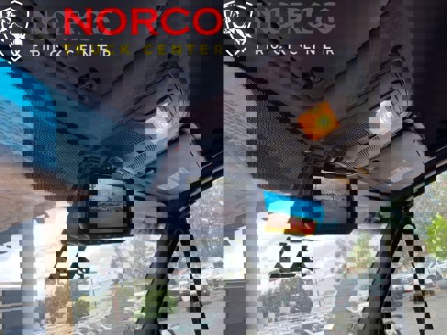 Used 2019 Mercedes-Benz Sprinter 144 image 14