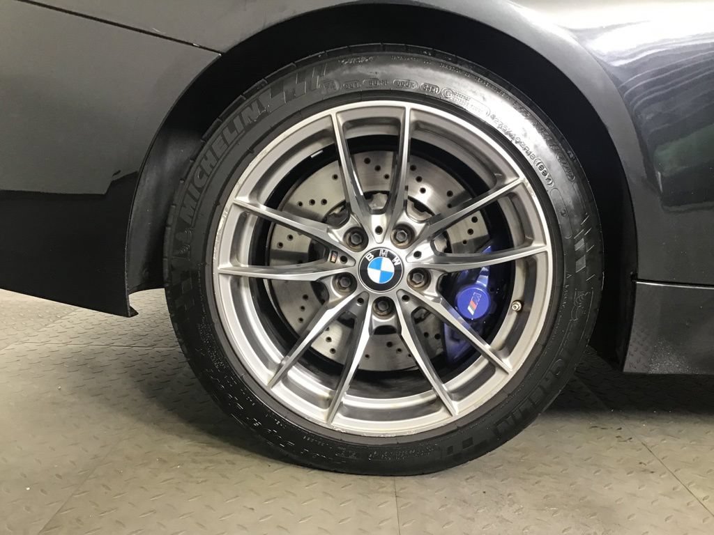 Used 2015 BMW M4 Convertible RWD image 13