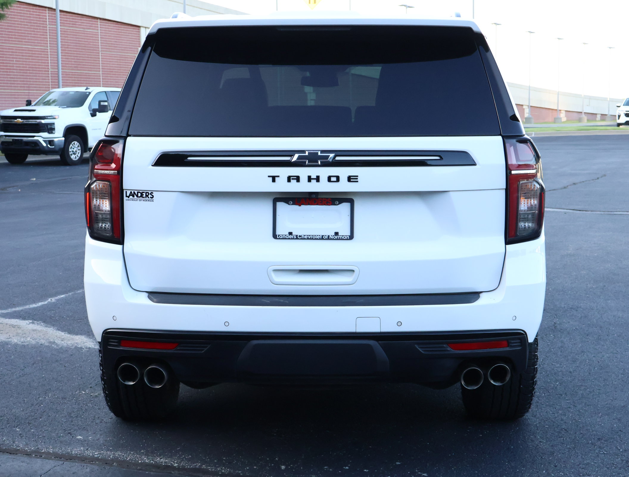 Used 2023 Chevrolet Tahoe Z71 w/ Z71 Off-Road Package AWD/4WD image 34