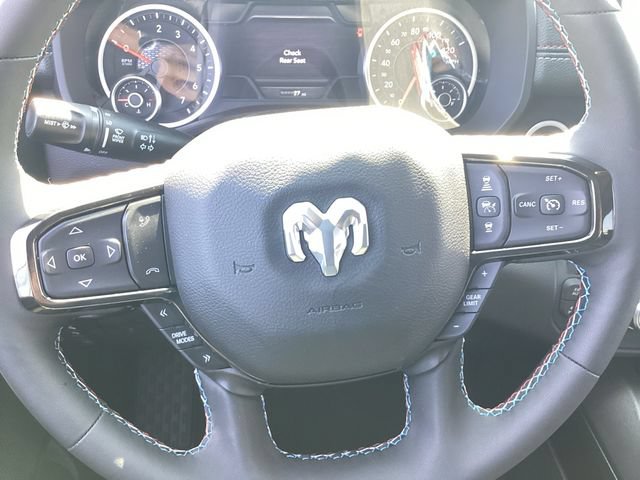 New 2026 RAM 1500 Laramie AWD/4WD image 13