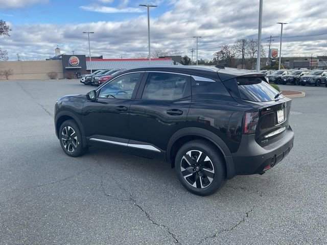 New 2026 Nissan Kicks SV w/ SV Premium Package image 4