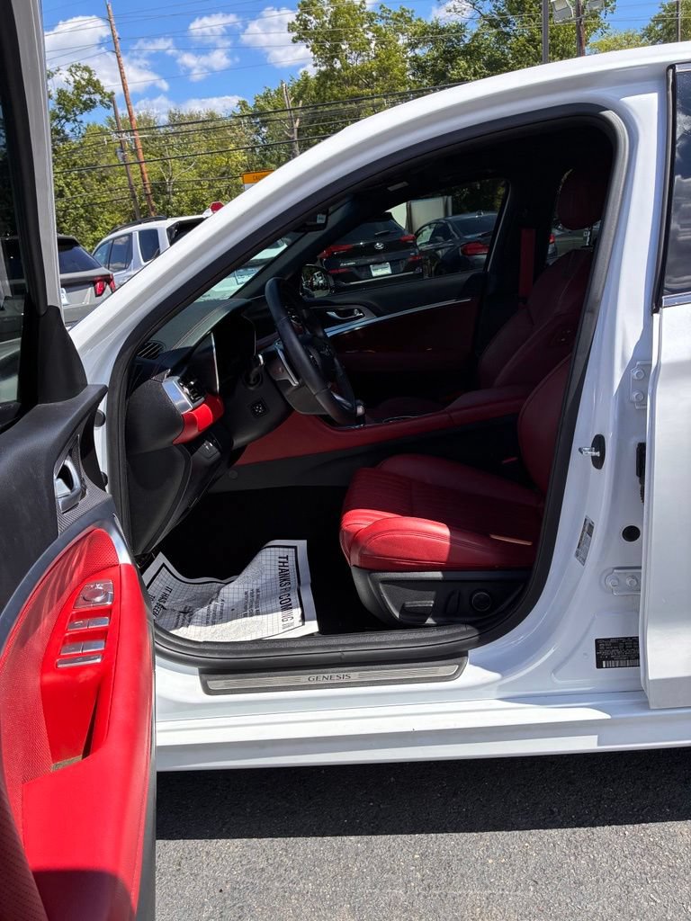 Used 2023 Genesis G70 2.0T w/ Sport Prestige Package AWD/4WD image 24