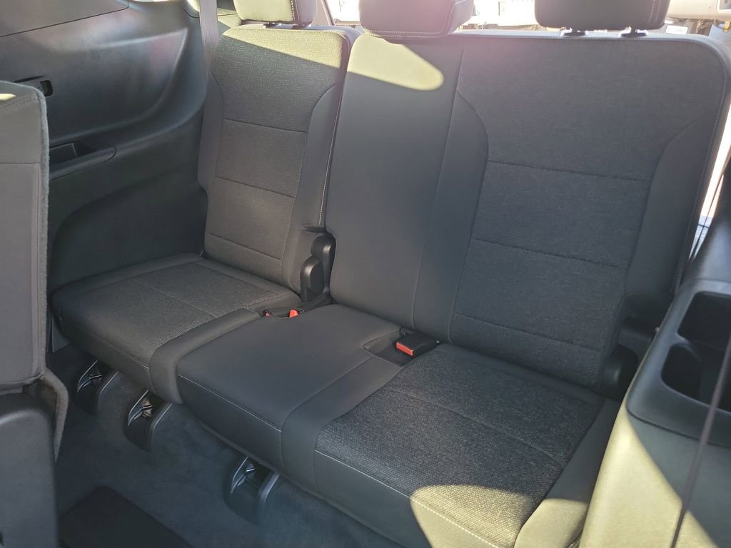 Used 2024 Chevrolet Traverse LS w/ Midnight/Sport Edition image 22