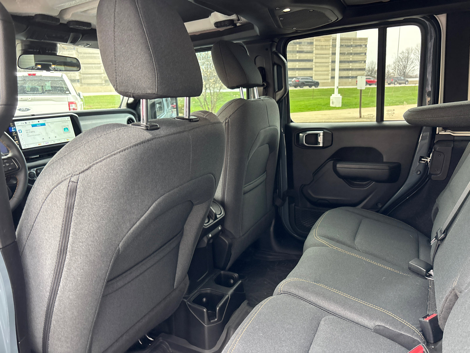 Used 2024 Jeep Wrangler Willys image 25