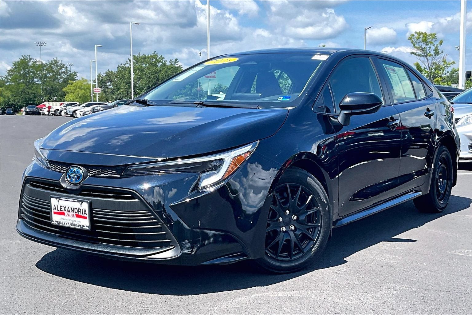 Used 2025 Toyota Corolla LE