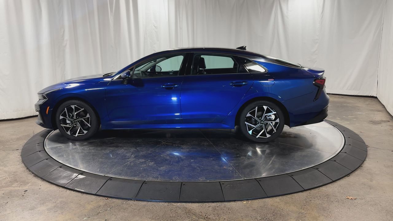 Used 2025 Kia K5 EX image 6