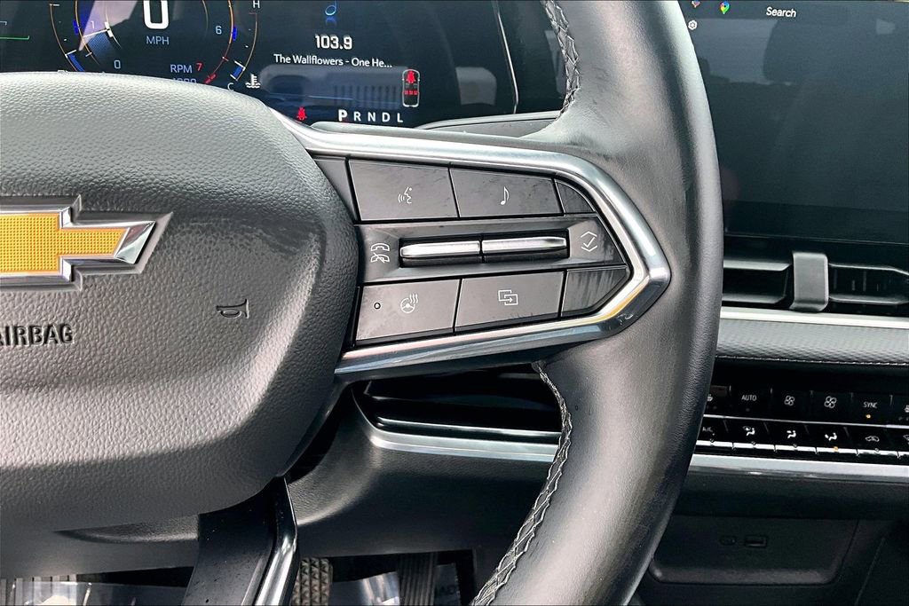 Used 2025 Chevrolet Equinox LT w/ Convenience Package II image 19