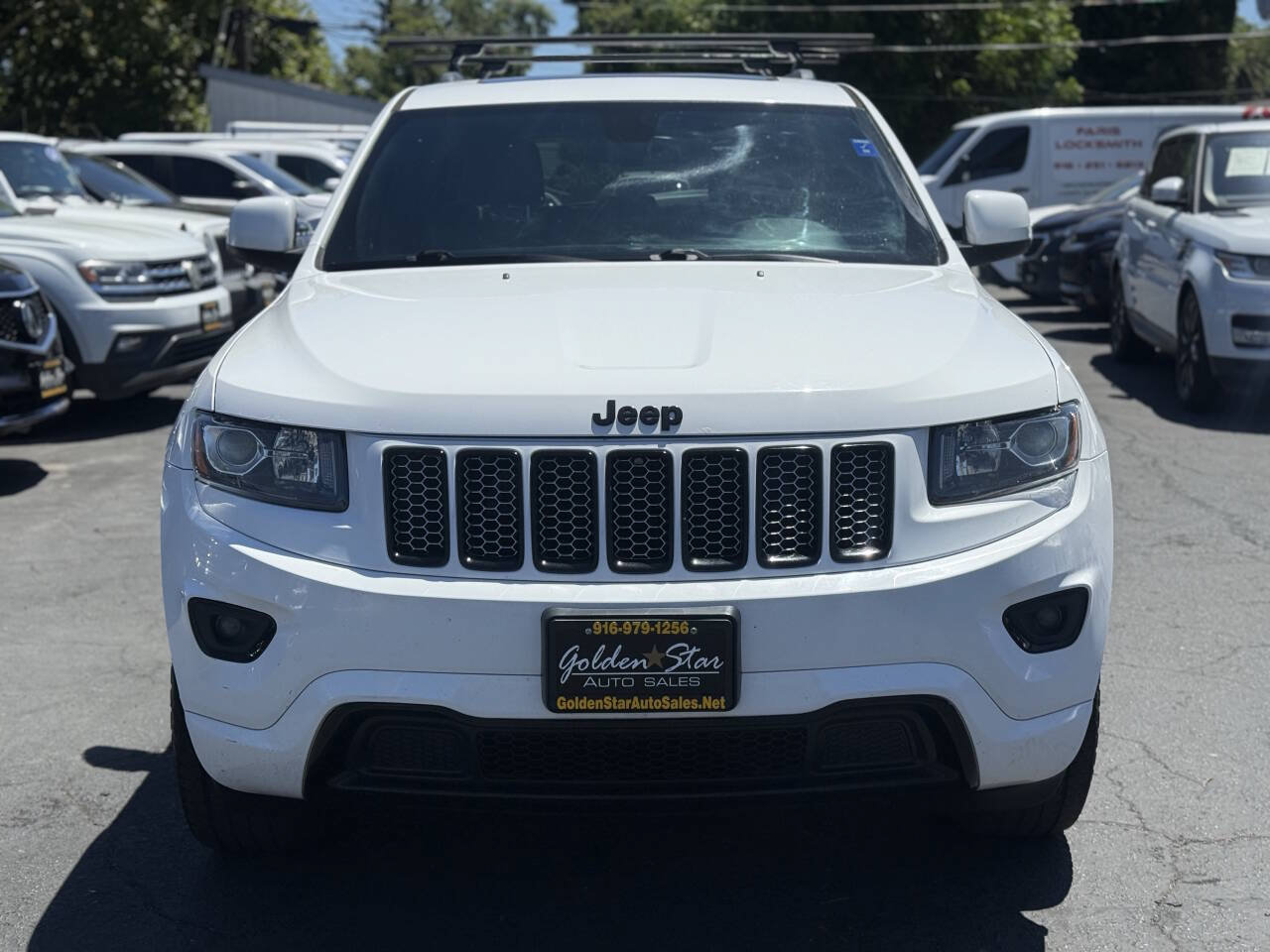 Used 2015 Jeep Grand Cherokee Altitude AWD/4WD image 4