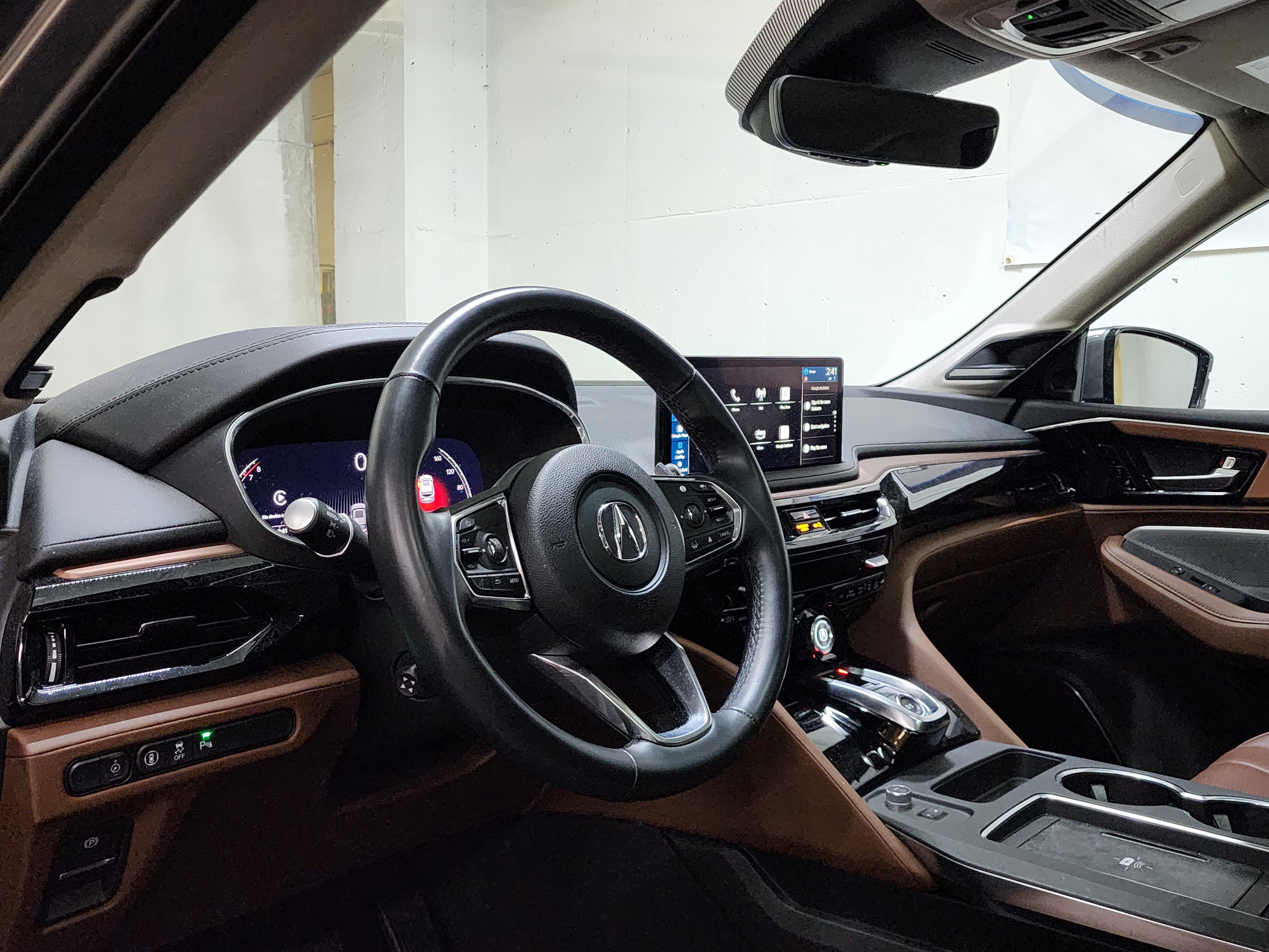 Certified 2025 Acura MDX SH-AWD w/ Technology Package image 11