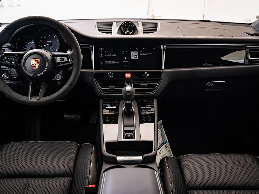 New 2026 Porsche Macan Turbo image 6