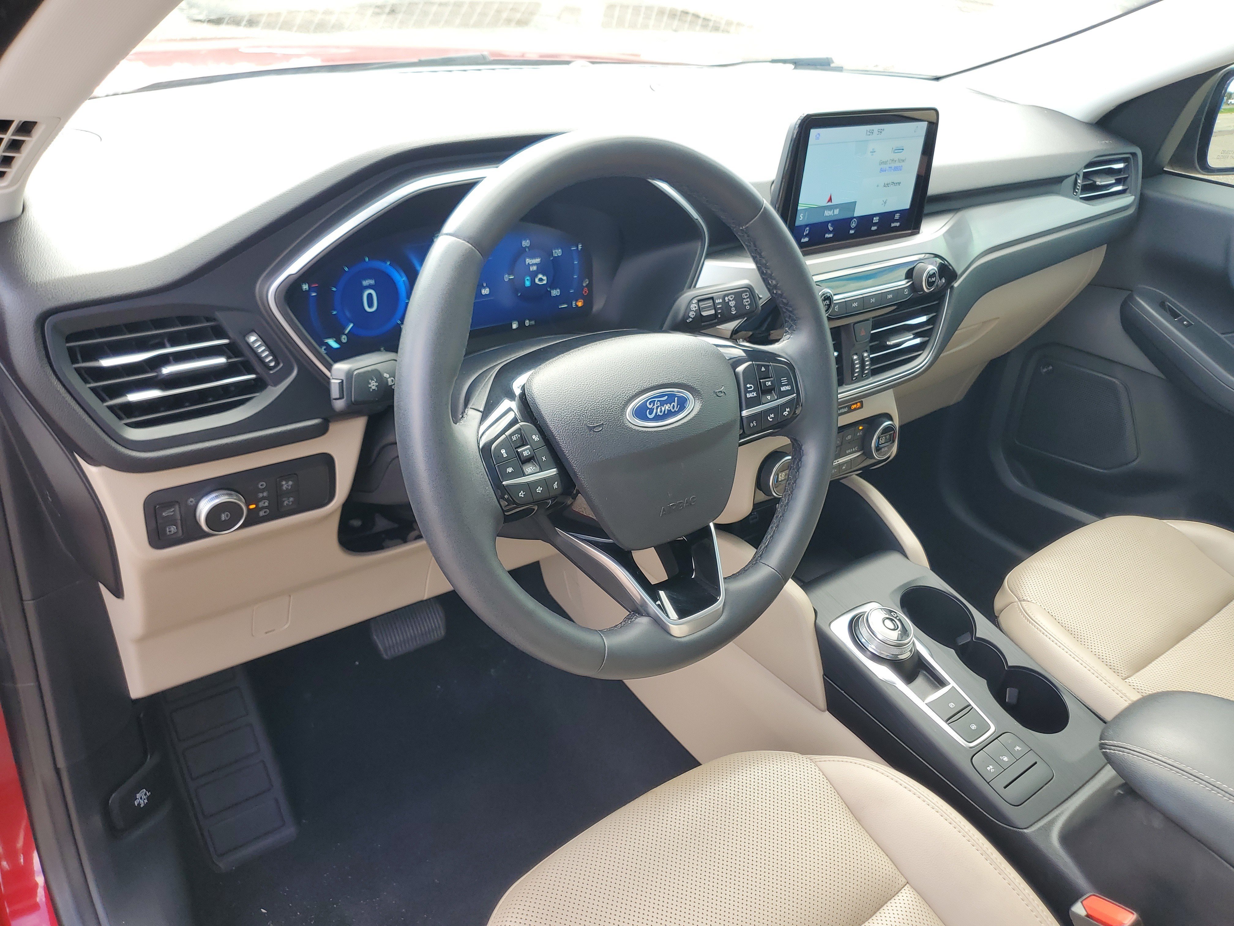 Used 2021 Ford Escape Titanium FWD image 13