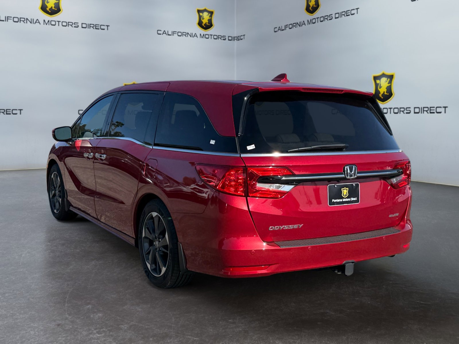 Used 2023 Honda Odyssey Elite image 3