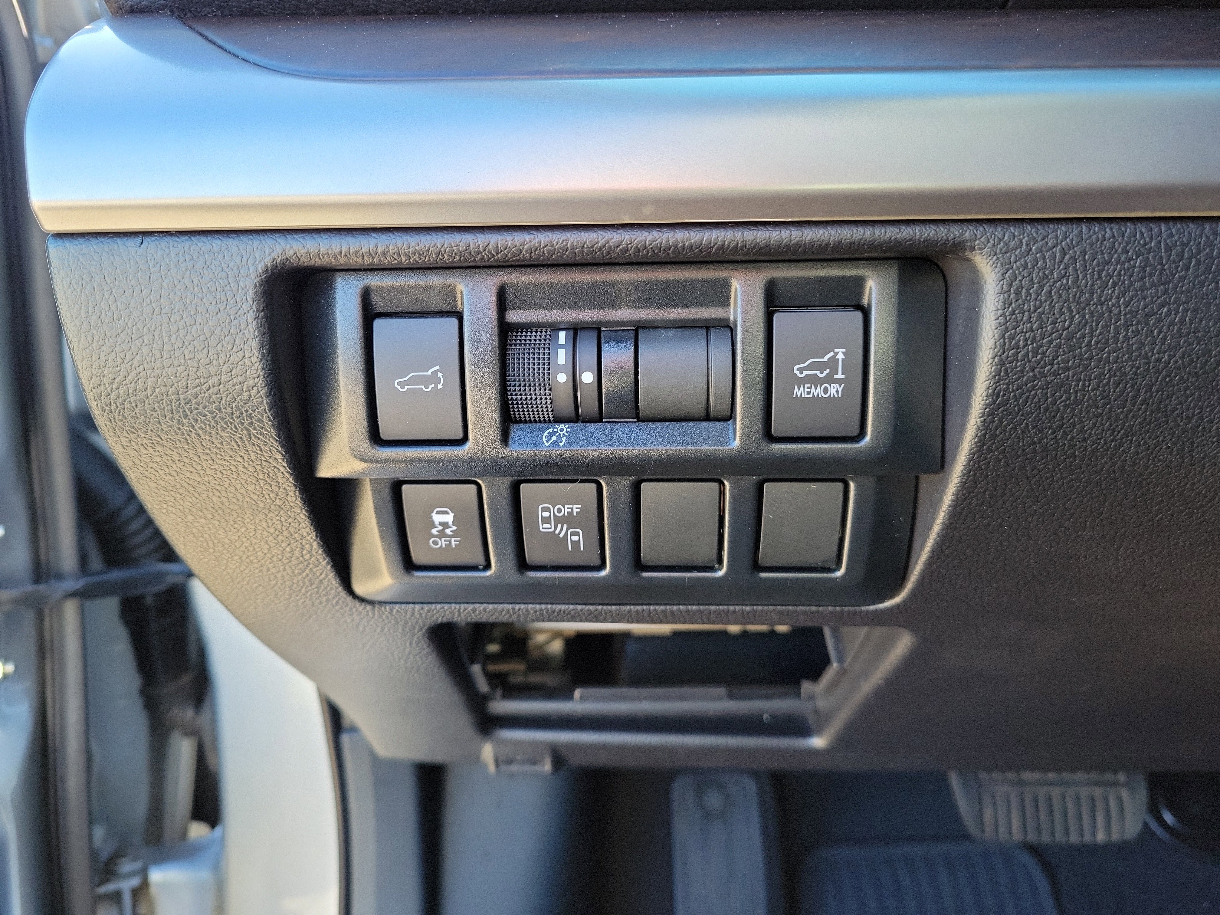 Used 2017 Subaru Outback 2.5i Limited w/ Popular Package #5 image 21