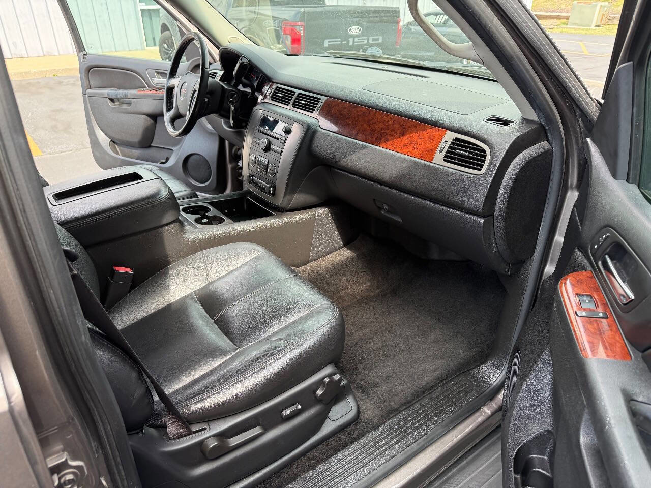 Used 2014 GMC Yukon SLT image 17
