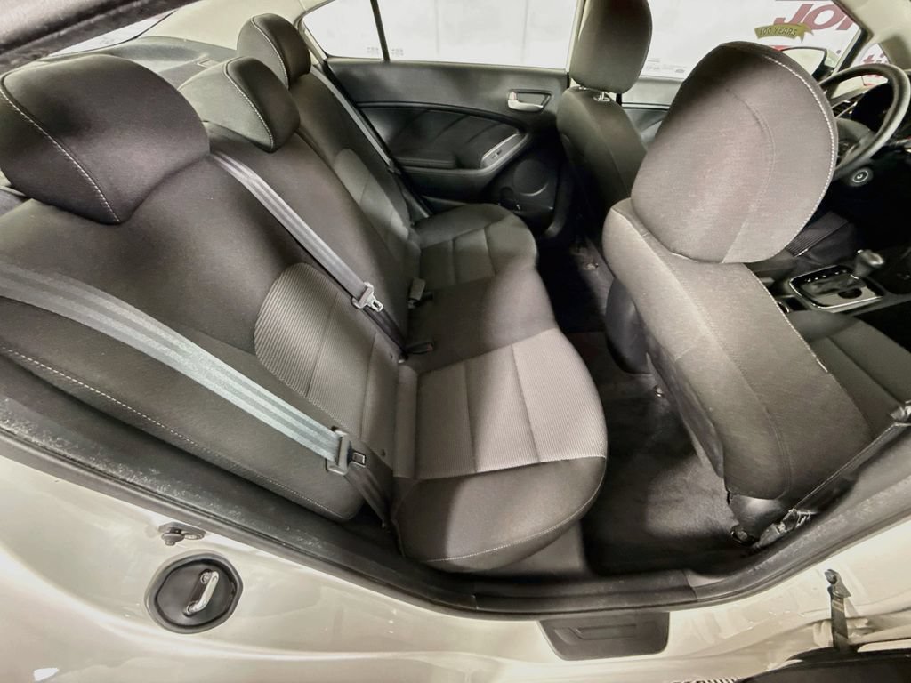 Used 2018 Kia Forte LX FWD image 26