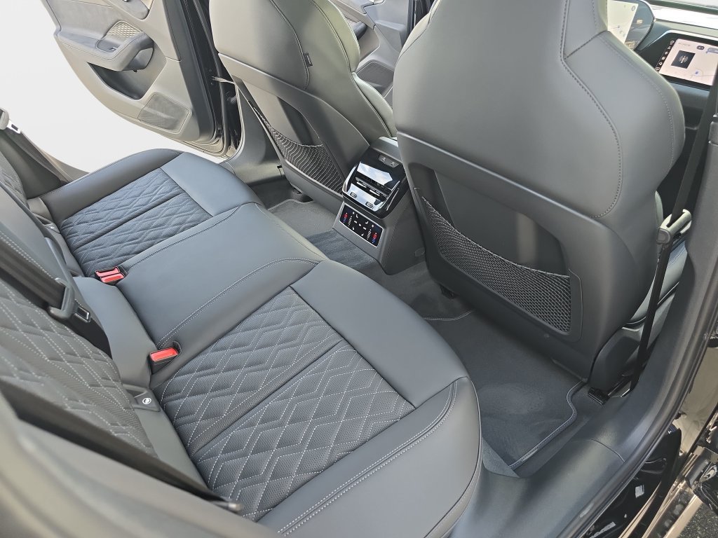 New 2026 Audi A6 Prestige AWD/4WD image 11