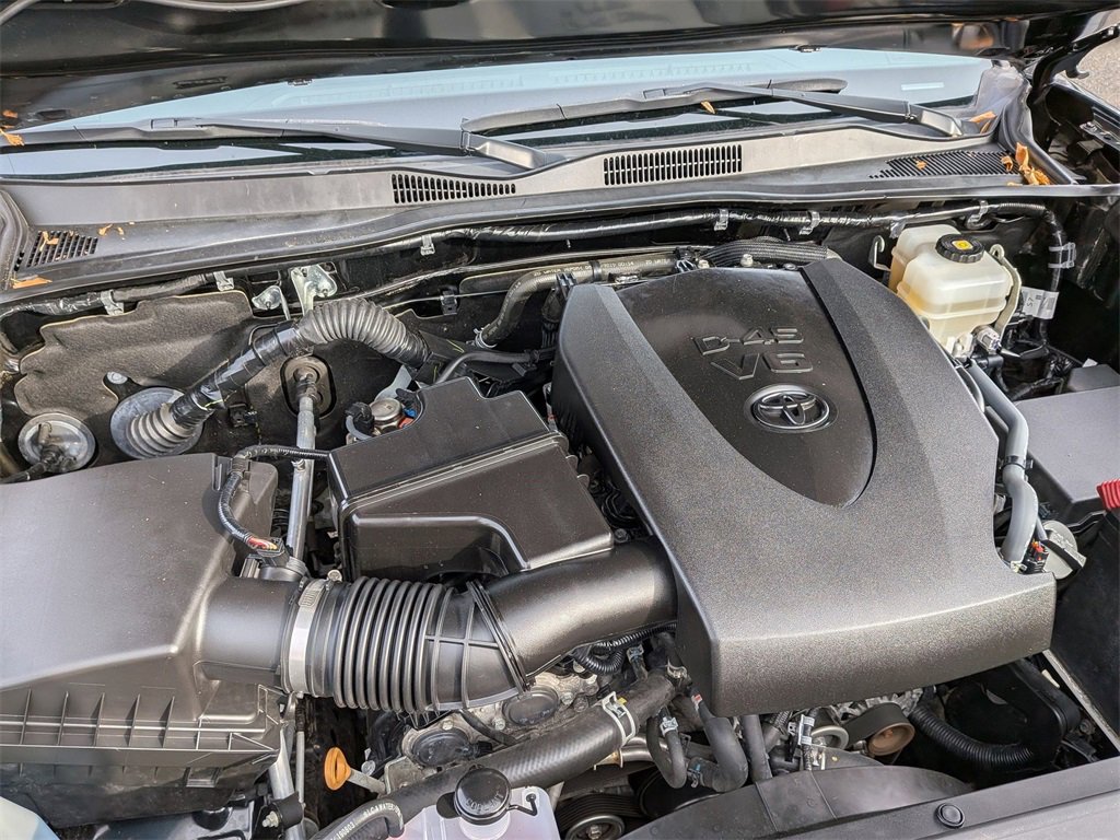 Used 2020 Toyota Tacoma TRD Off-Road image 34