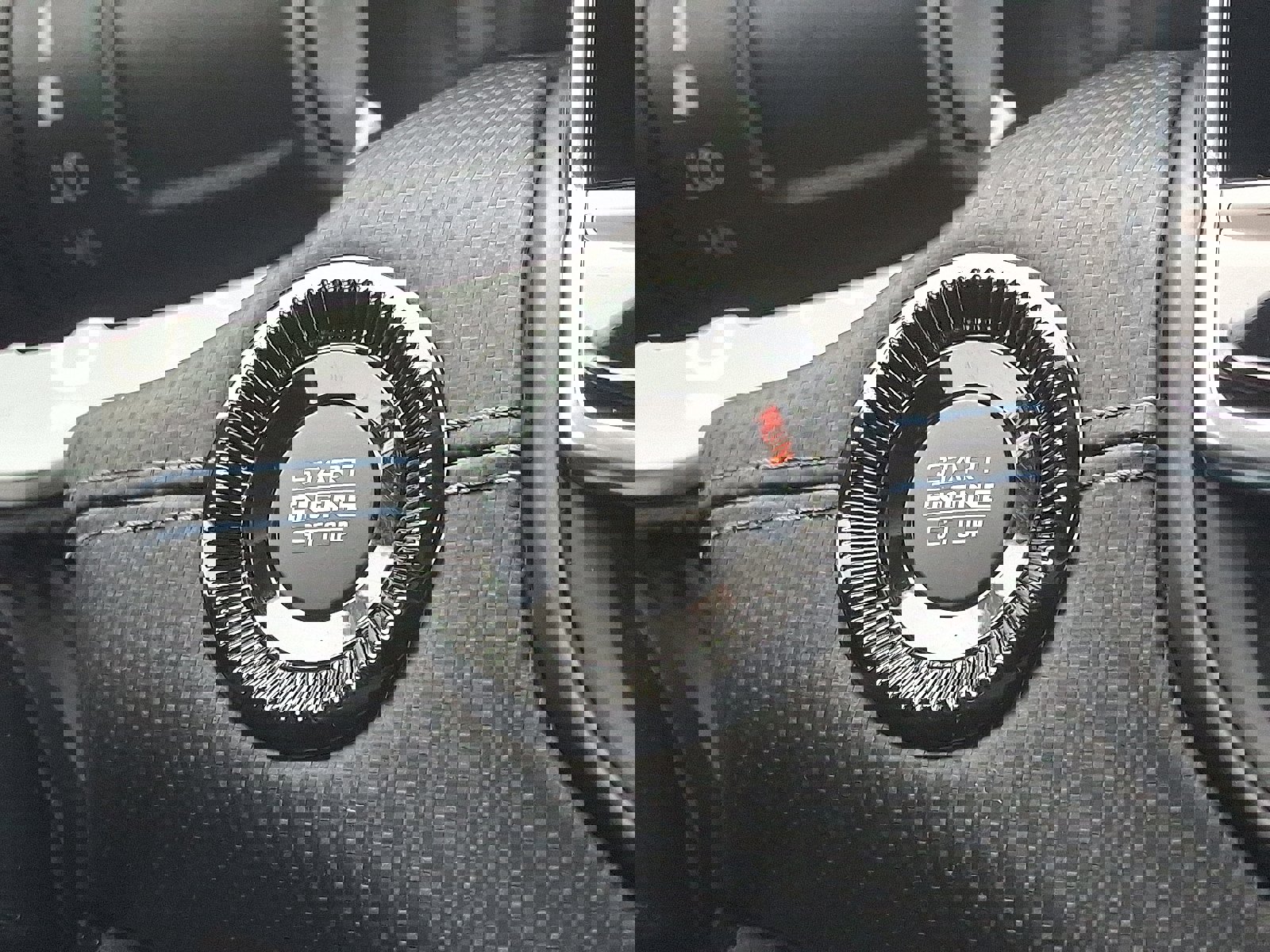 New 2026 Jeep Compass Latitude image 18