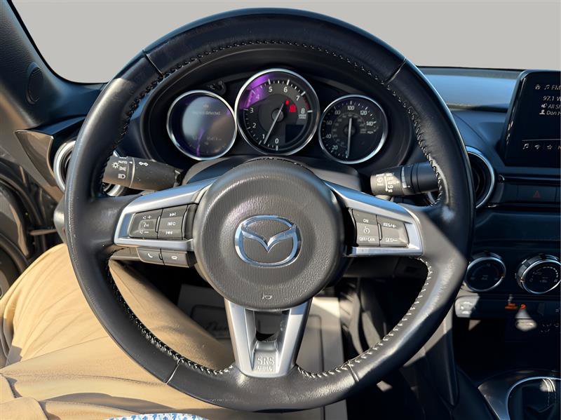 Used 2021 MAZDA MX-5 Miata RF Grand Touring image 12