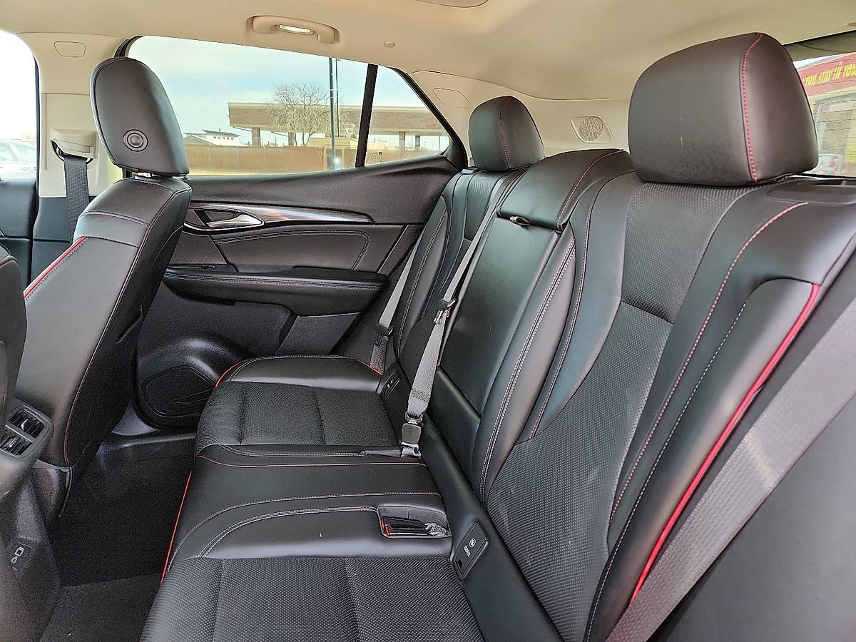 Used 2023 Buick Envision Essence w/ Sport Touring Package AWD/4WD image 5