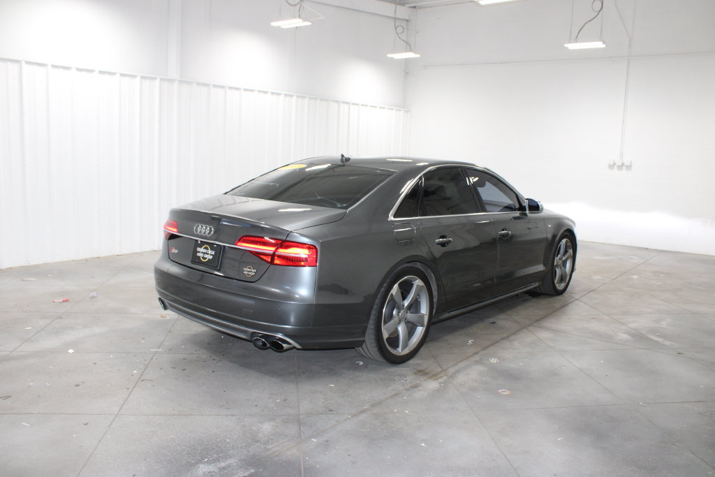Used 2015 Audi S8 w/ S8 Driver Assistance Package AWD/4WD image 9