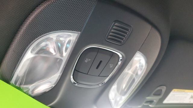 Certified 2024 Jeep Compass Latitude image 19