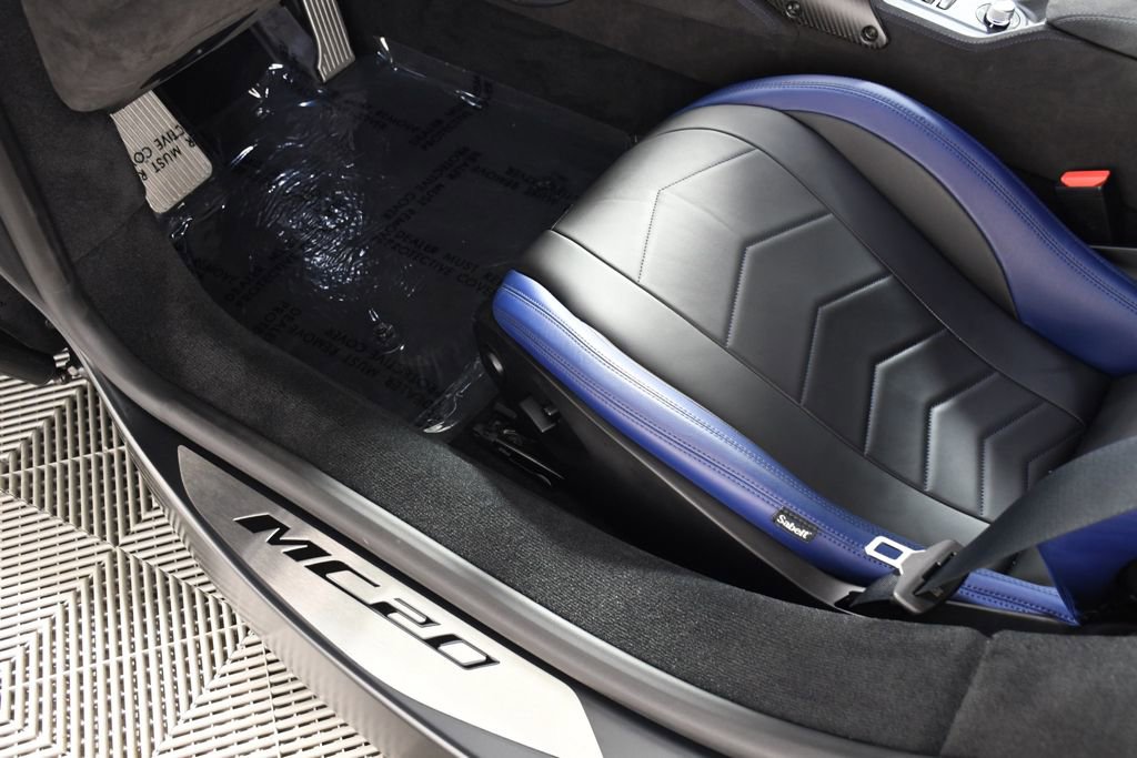 Used 2022 Maserati MC20 Coupe RWD image 16