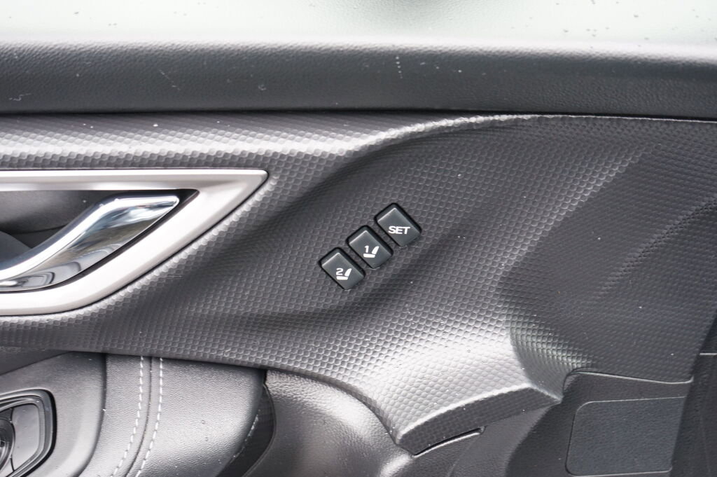 Used 2021 Subaru Forester Touring w/ Popular Package #2 image 11