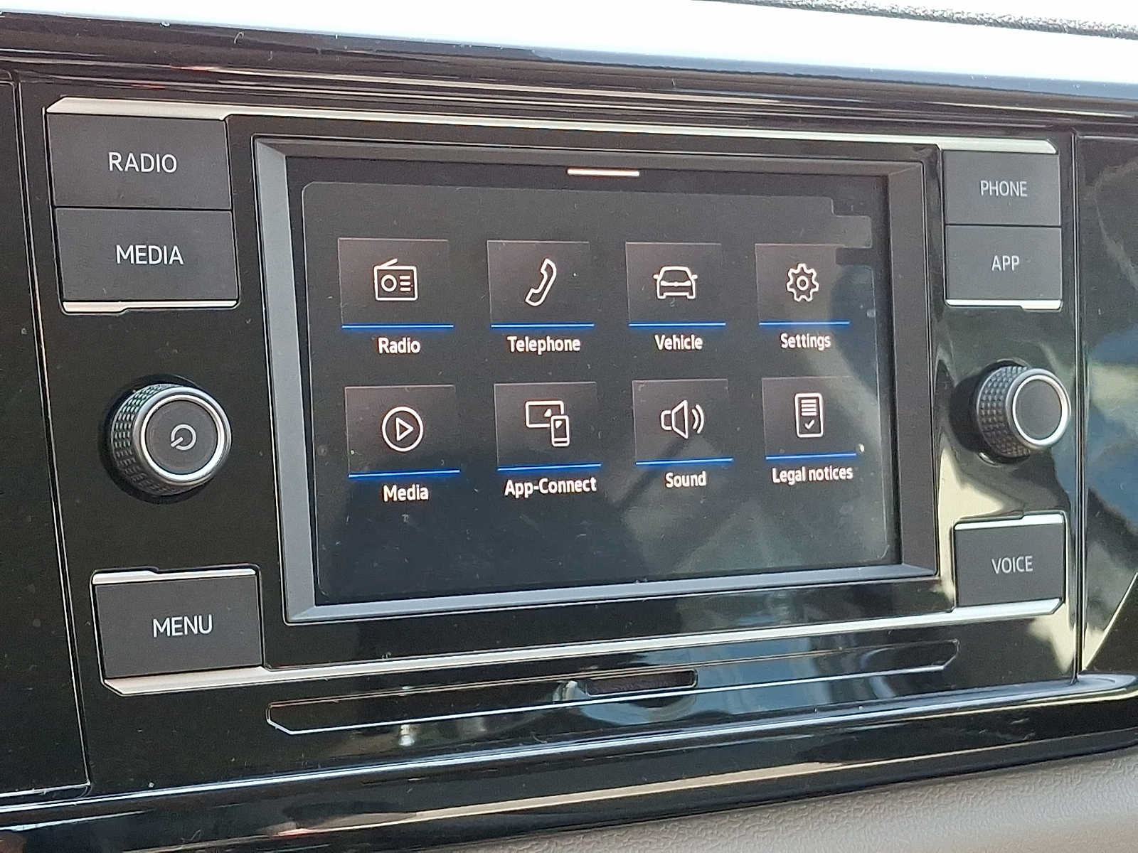 Used 2023 Volkswagen Taos S w/ Driver Assistance Package AWD/4WD image 14