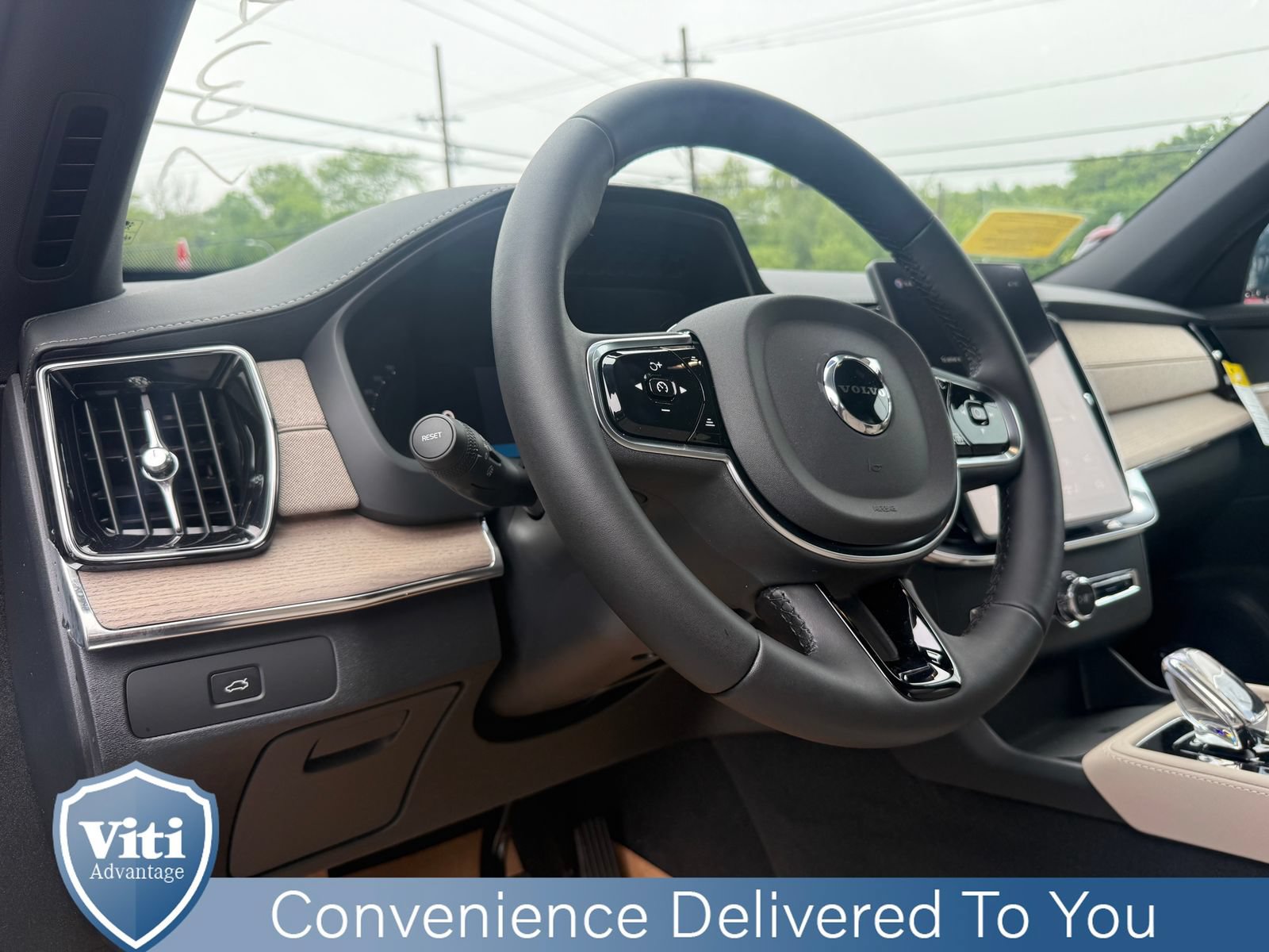 New 2026 Volvo XC90 B5 Core w/ Protection Package AWD/4WD image 12